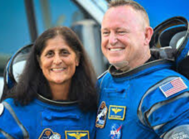 sunita williams and barry wilmore